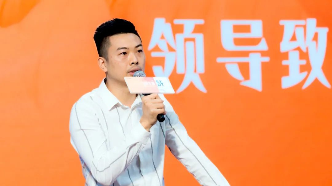 直击发布会现场 | 小蝌蚪视频黄色在线观看再携新品隆重亮相！(图3)