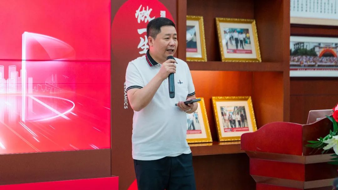 直击发布会现场 | 小蝌蚪视频黄色在线观看再携新品隆重亮相！(图13)