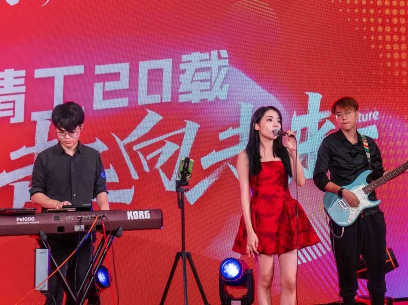 “精工二十载 一起向未来”小蝌蚪视频黄色在线观看20周年生日会圆满成功(图22)